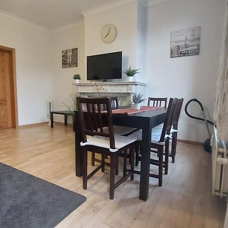 Charming 1-Bedroom Apartment บรัสเซลส์ ภายนอก รูปภาพ