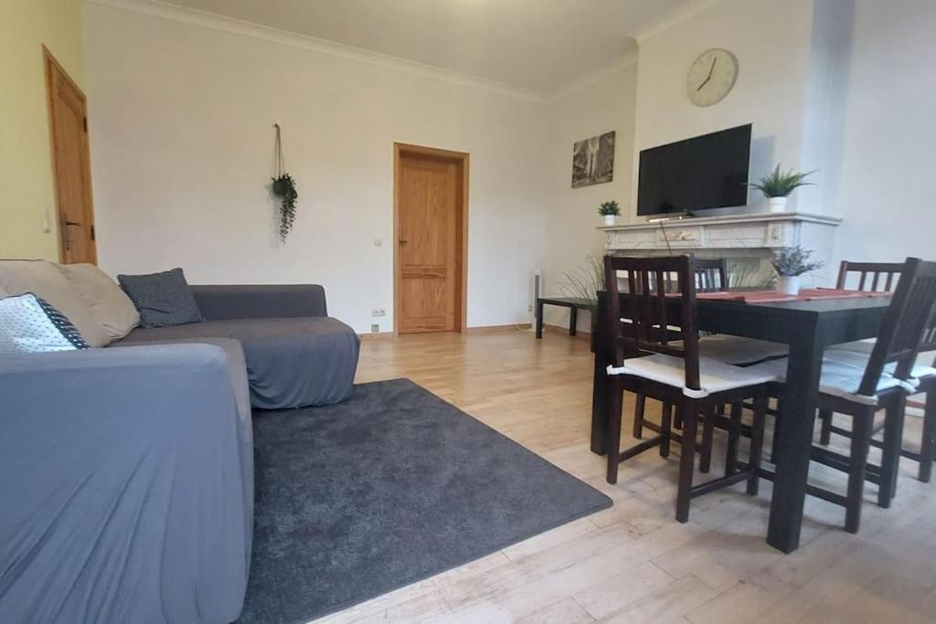 Charming 1-Bedroom Apartment บรัสเซลส์ ภายนอก รูปภาพ